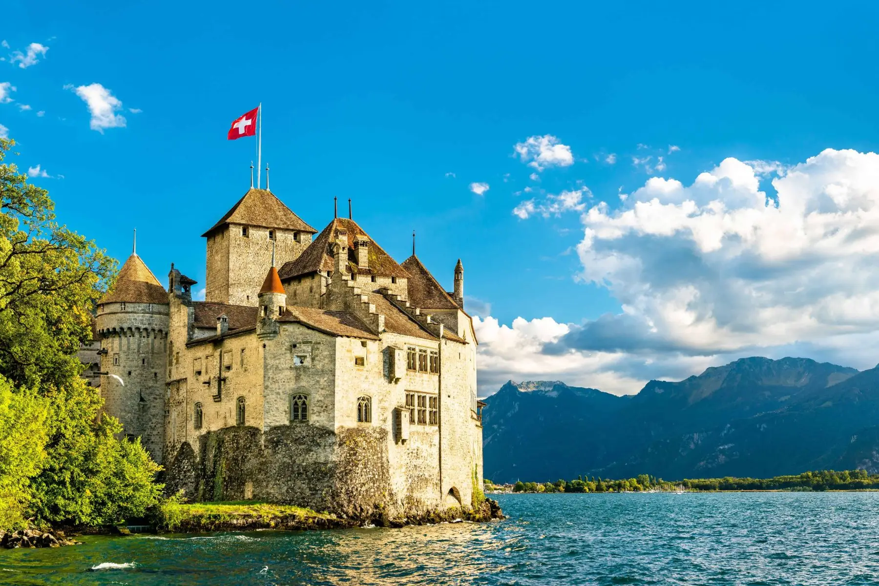 chillon-castle-montreux